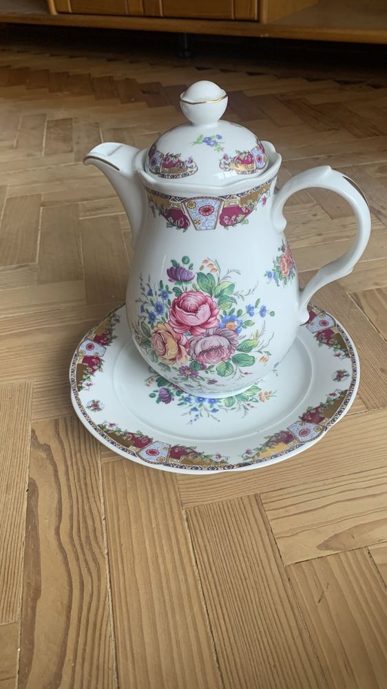 Bule e Prato Decorativo