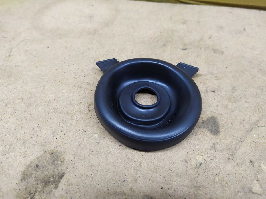 Пильник манжет паливного бака Mercedes E-Class W210 дизель