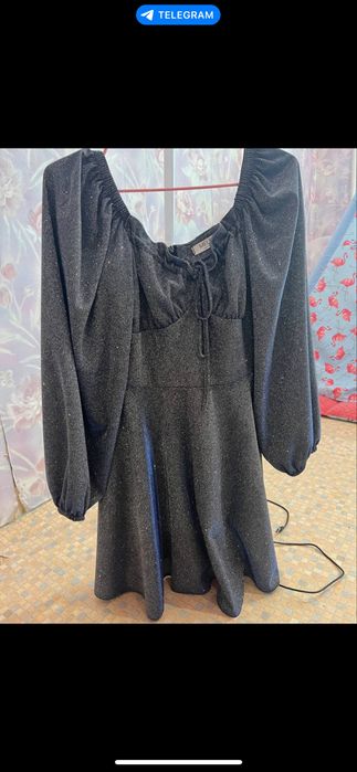 Платье праздничное