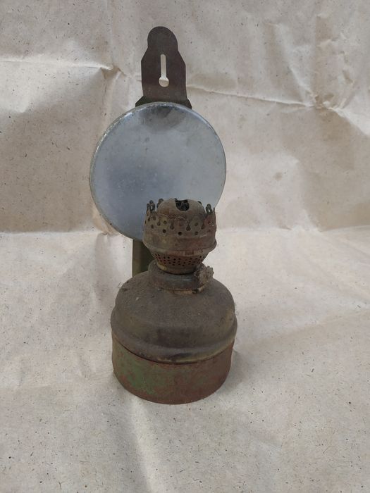 Лампа керосиновая