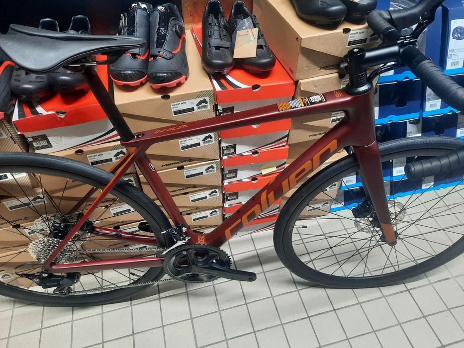 Bicicleta de estrada 12x2v nova