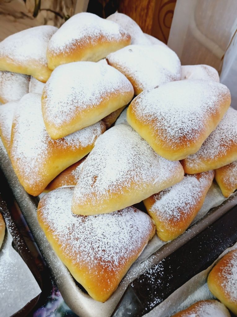 Домашняя дрожжевая выпечка