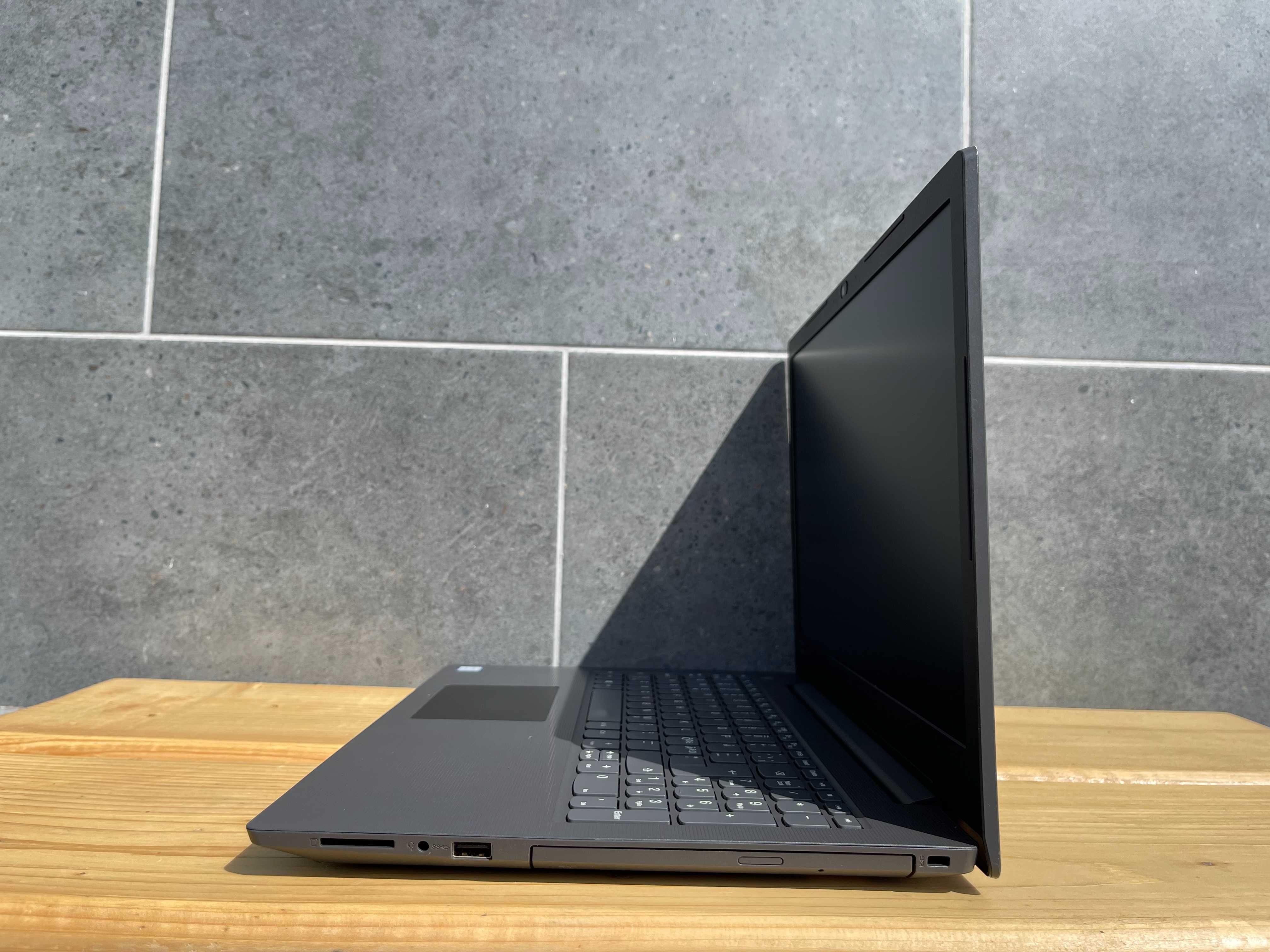 Ноутбук Lenovo V130-15IKB/i7-7500U/8Gb DDR4/256M2/15.6"/FHD/Гарантія