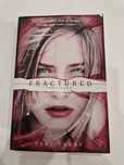 Livro Fractured (Fracturada)