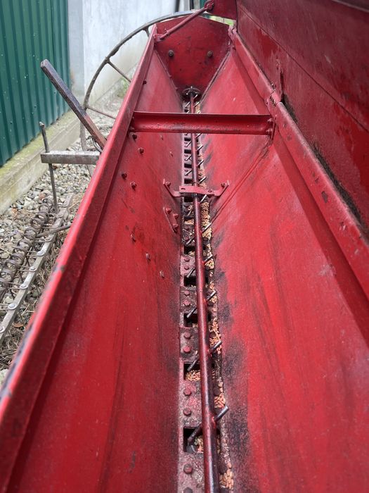 Сівалка кінська на 17 сошників