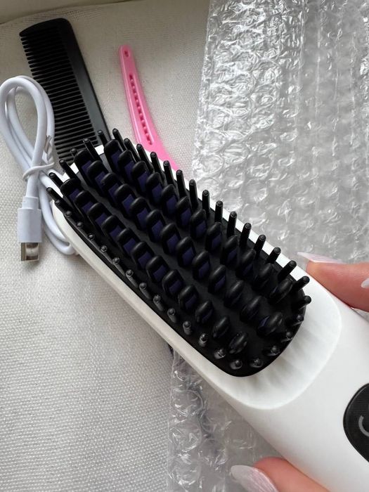 Щітка вирівнювач портативна на акумуляторі дорожня Bestriver