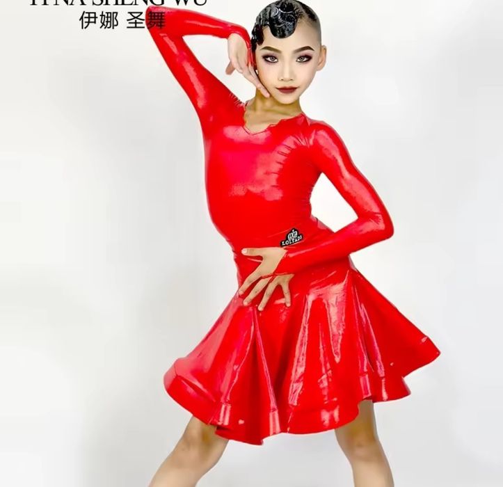 Бейсік, ювенальна сукня, для бальних танців