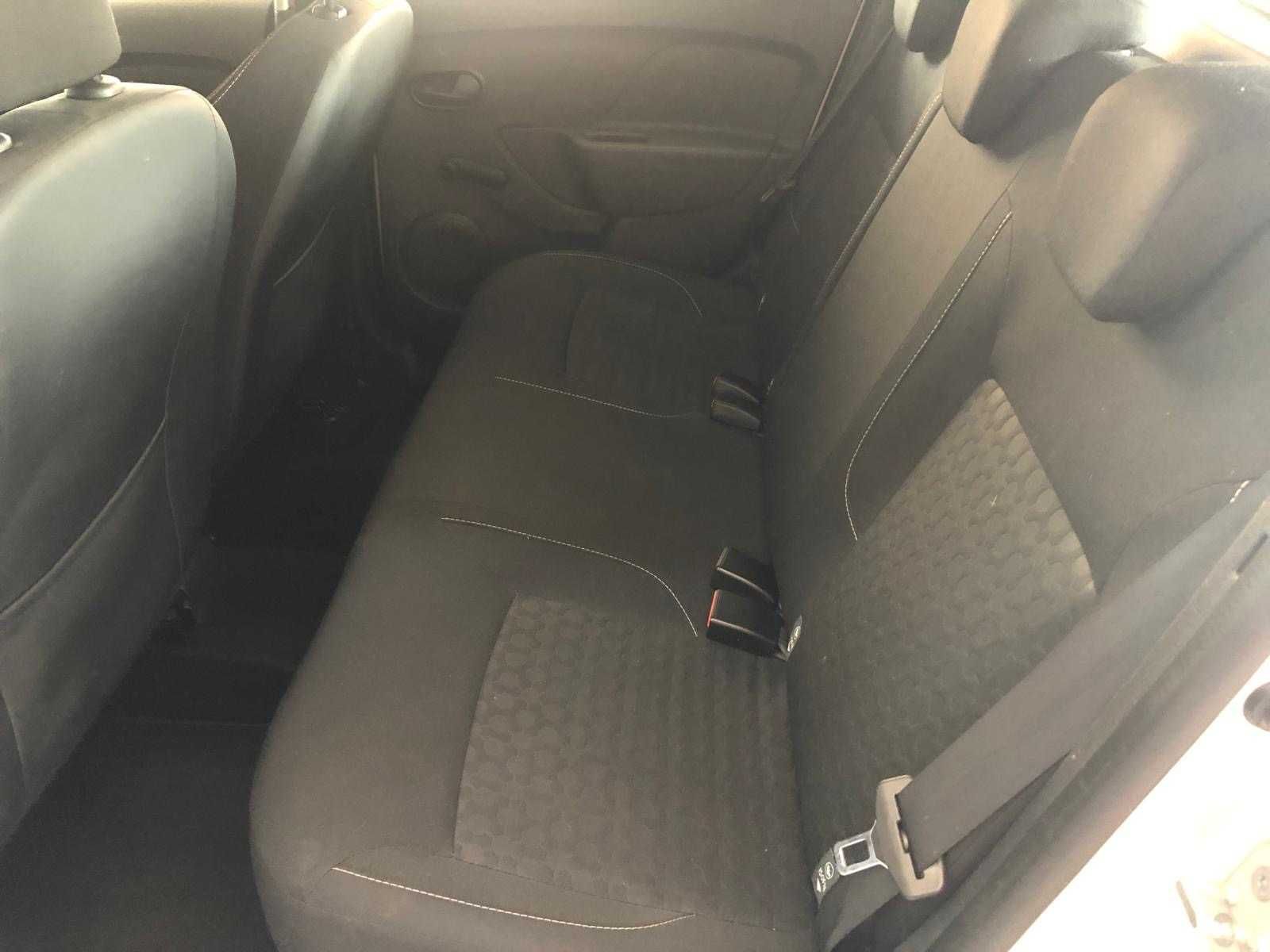 Dacia Logan MCV 1.2 Benzyna.2014rok.klima.2 kpl opon..Przebieg 89tys !