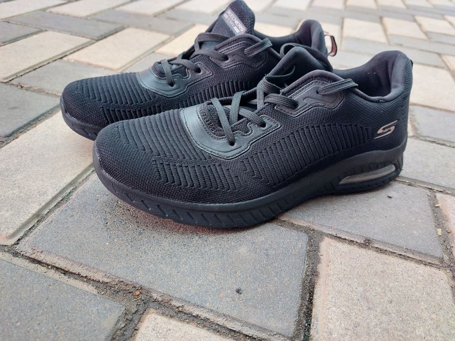 кросівки Skechers жіночі 40 41