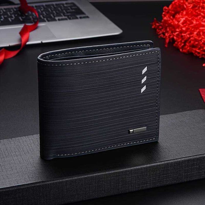 Várias carteiras para homem