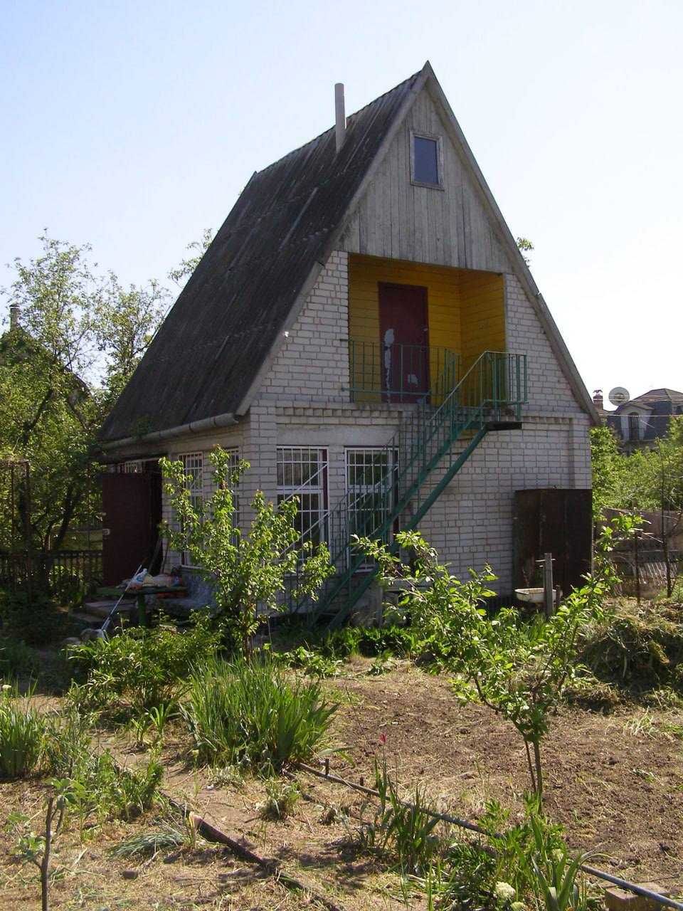 Продам дачу в СТ Изумруд Обуховка