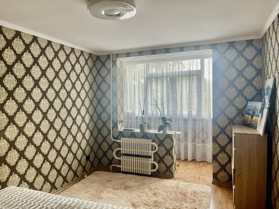 Продам 3 кімнатну квартиру