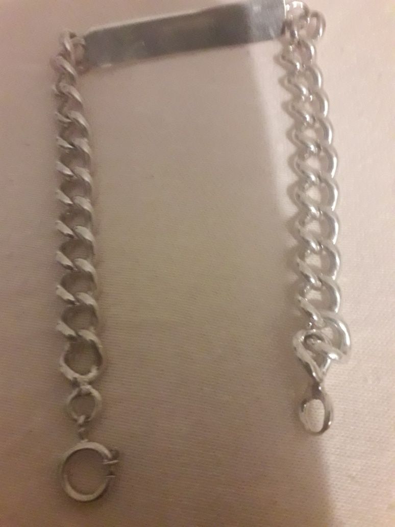 Magnifica pulseira em prata
