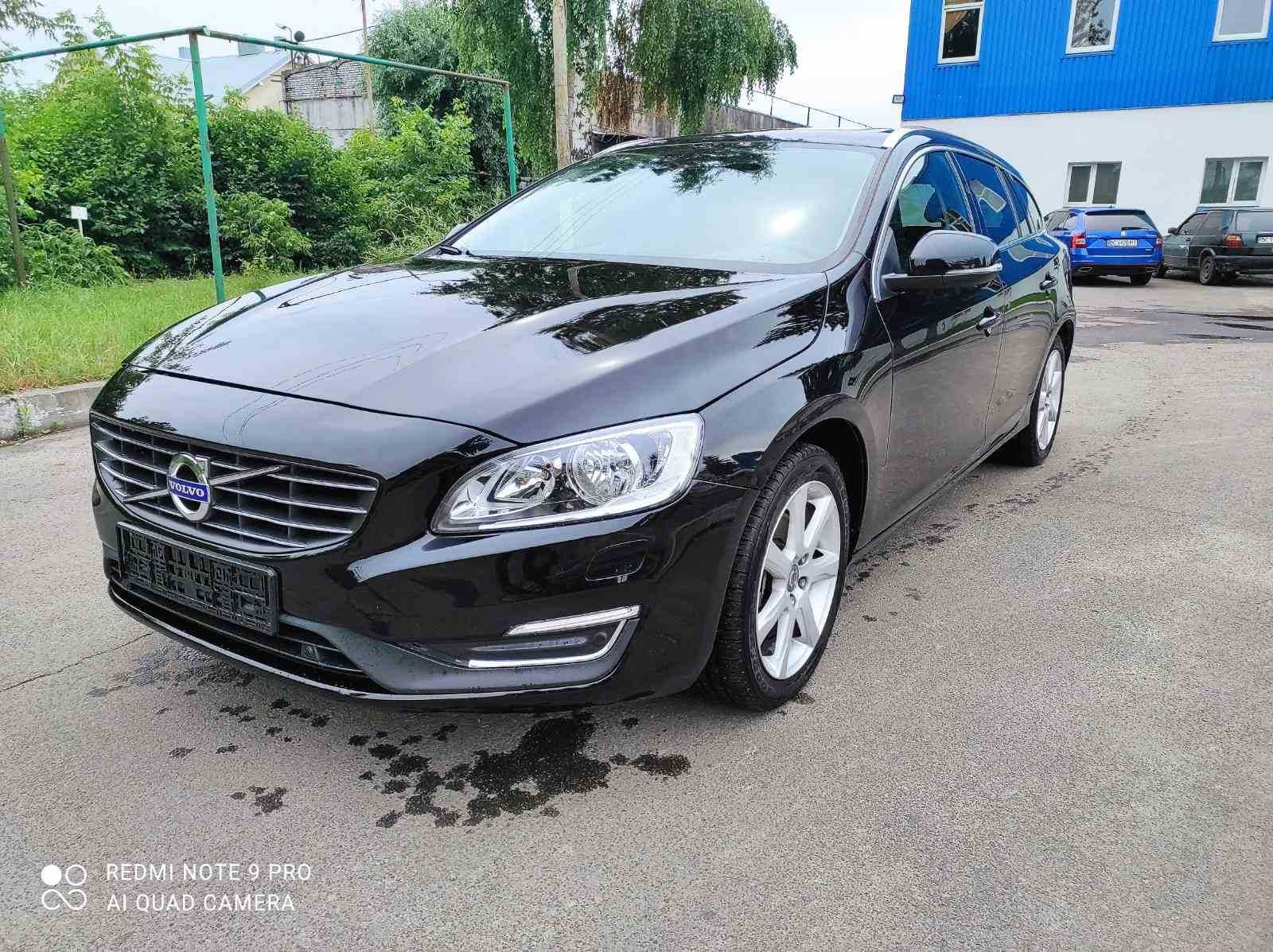 Volvo V60 T5 Premier 2.0 (245кс) 2017