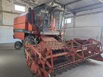Kombajn Deutz fahr M2385