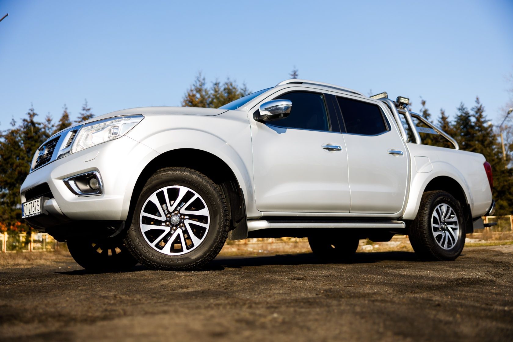 NISSAN NP300 NAVARA 2.3 biturbo 4x4 190km JAK NOWY