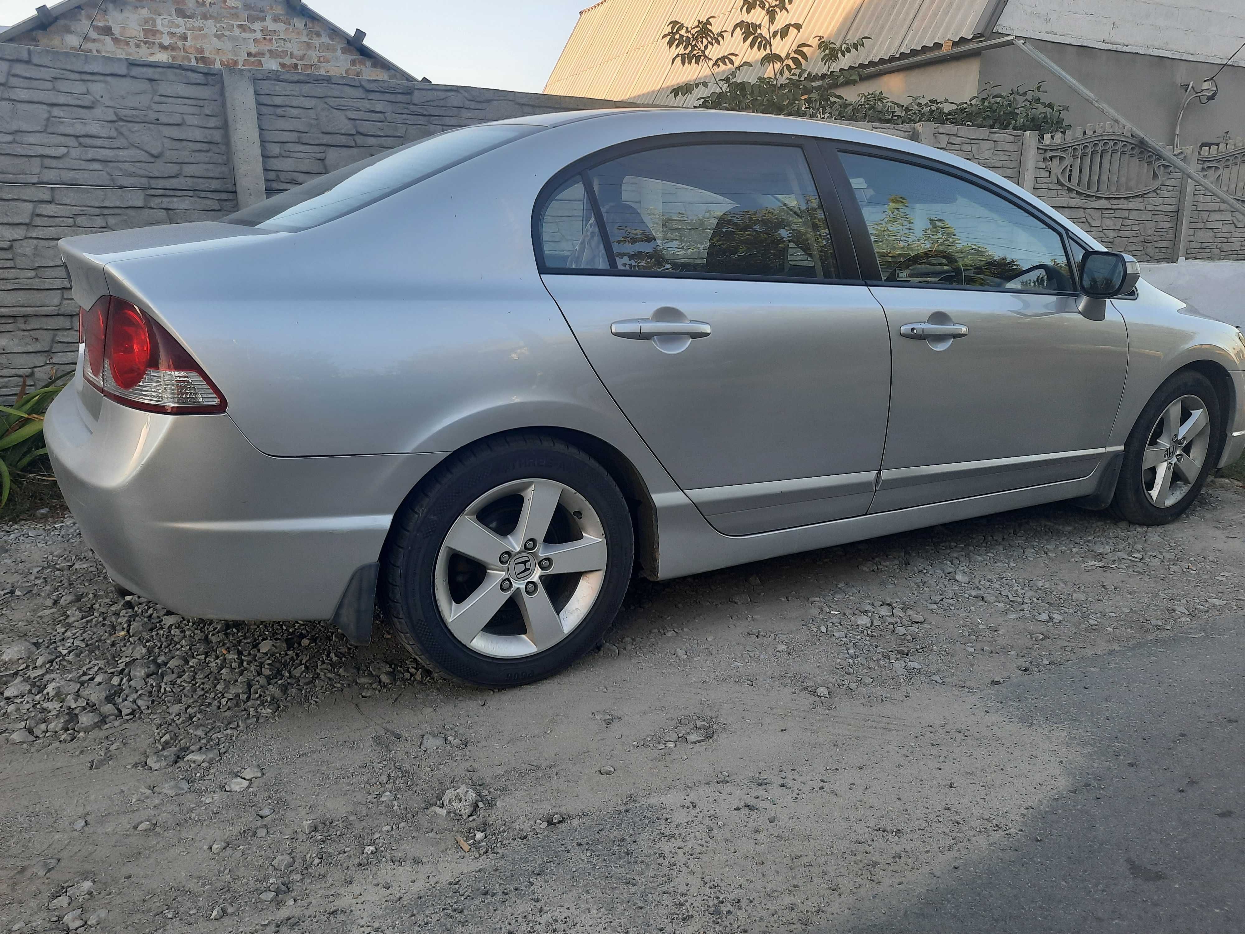четверть задняя хонда цивик 8 civic 8 4d Honda Civic VIII FA