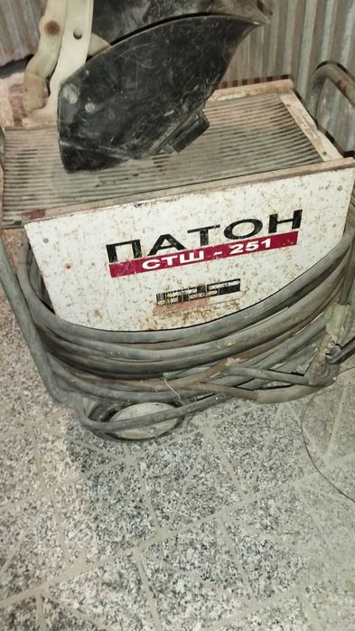 Заклепочник Gesipa AccuBird та зварювальний апарат ПАТОН СТШ-251 -4500