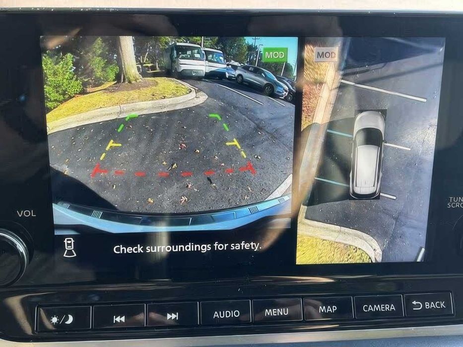 Nissan Rogue SL      2021