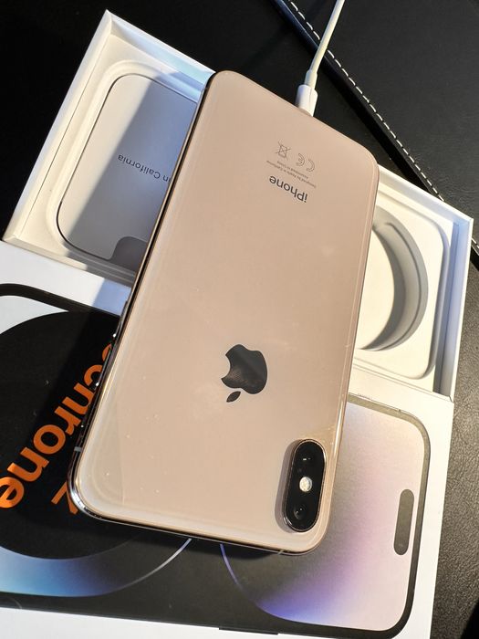 iPhon XS 64GB gold + ładowarka