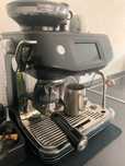Ekspres ciśnieniowy Sage Barista Touch Intensse czarny