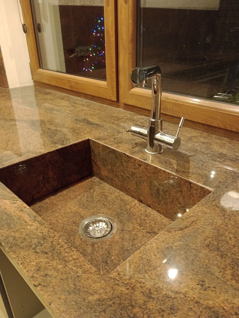 Blaty granitowe, parapety wyroby z kamienia