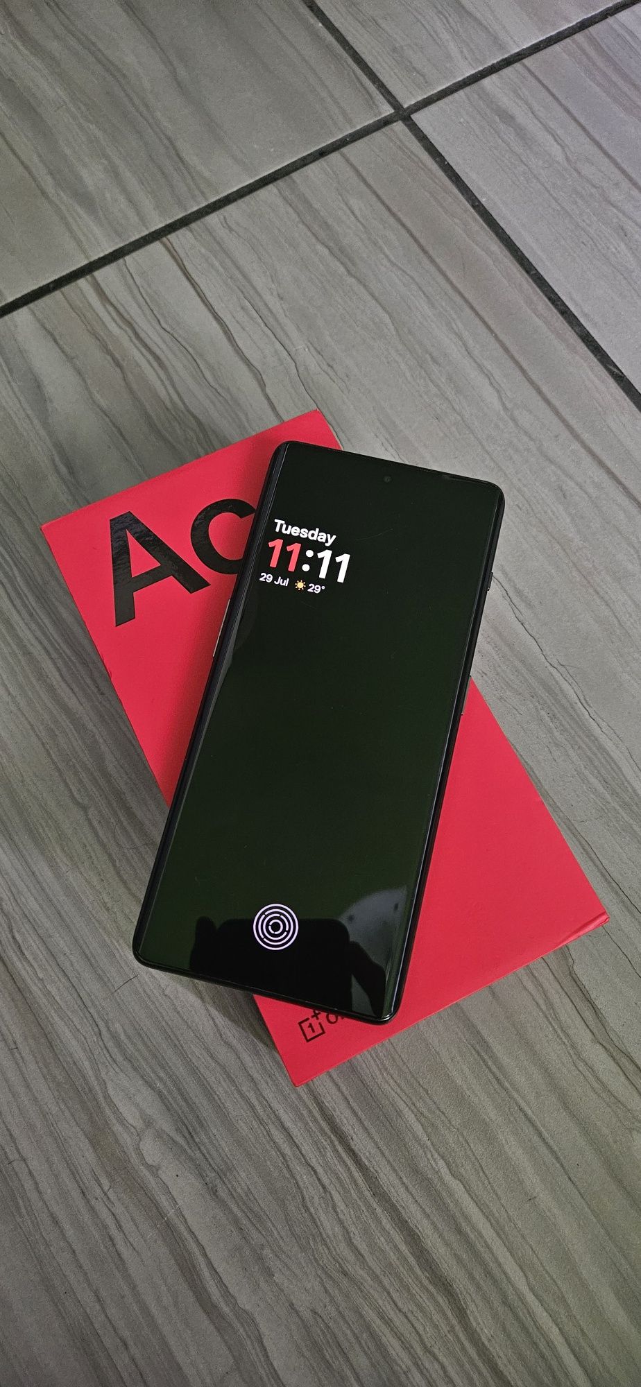 Продается OnePlus 11R / Ace 2