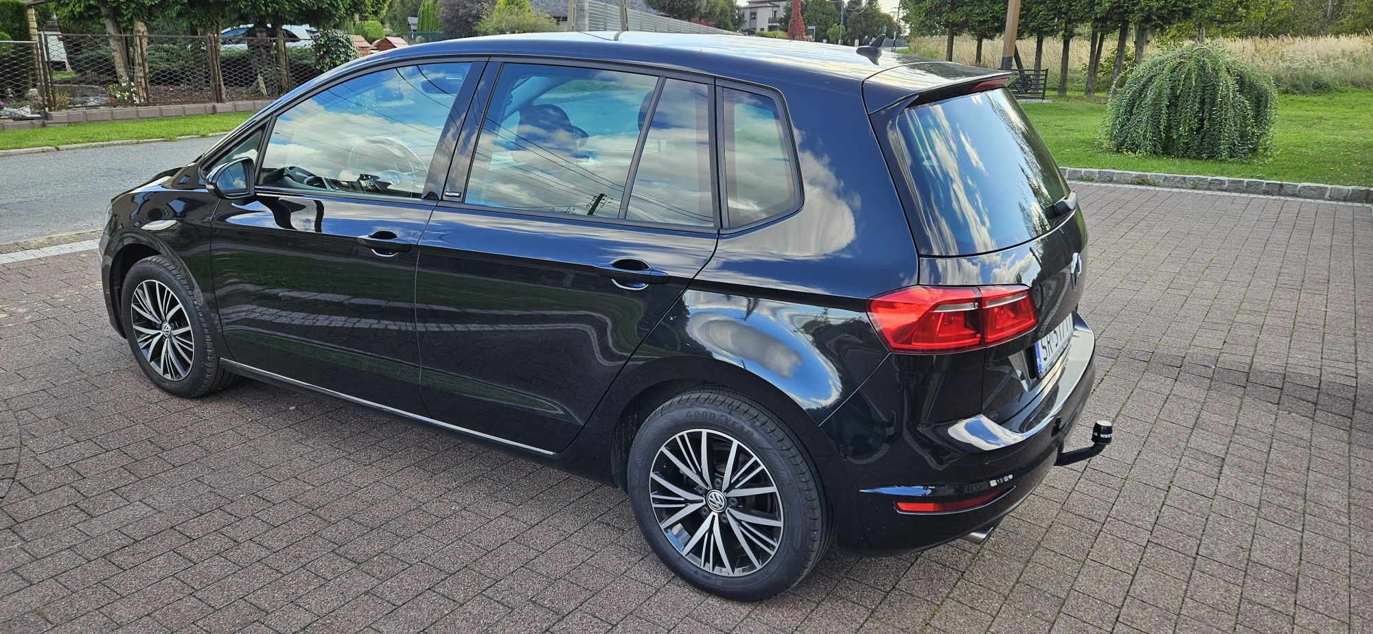 VW Golf Sportsvan prywatny idealny 1.4