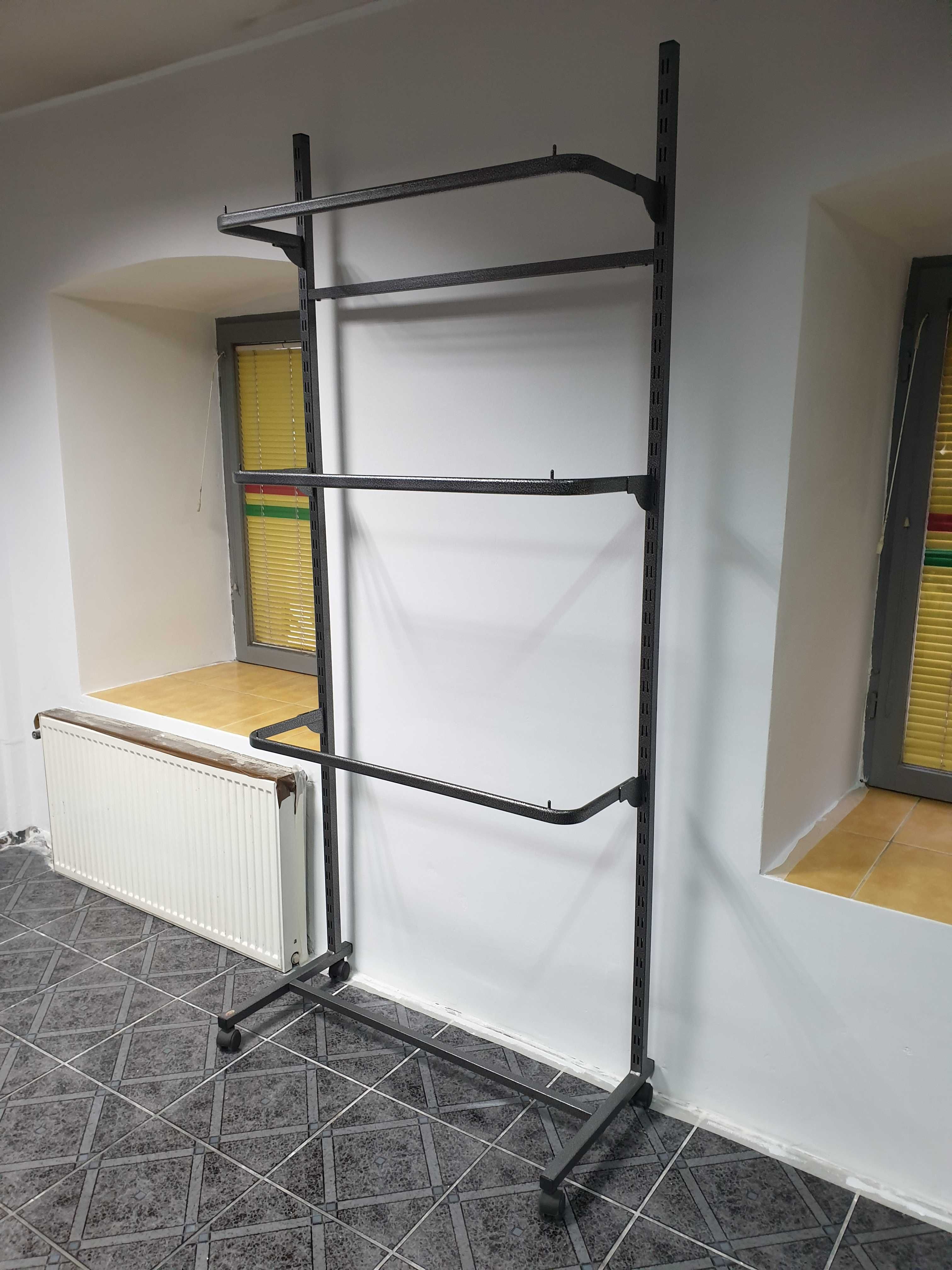 Stojak, wieszak z profilu perforowanego - wysoki 228cm
