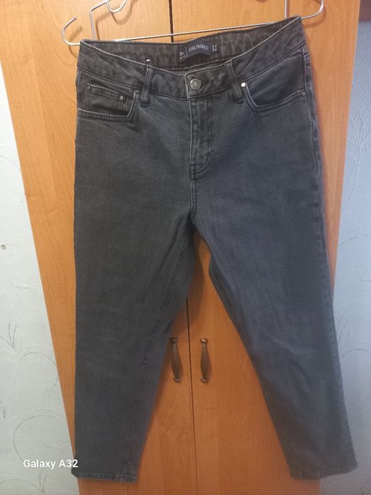 Джинси мом в ідеальному стані
