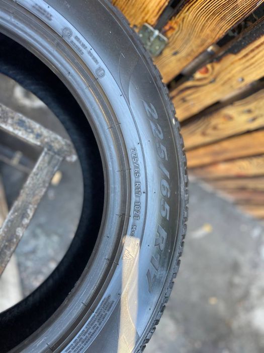 Шини 225/65 r17 Pirelli