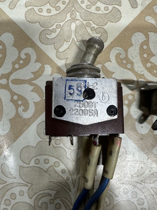 Радіодеталі радянського виробництва