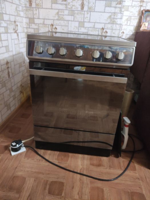 Мультифункціональна електро плита