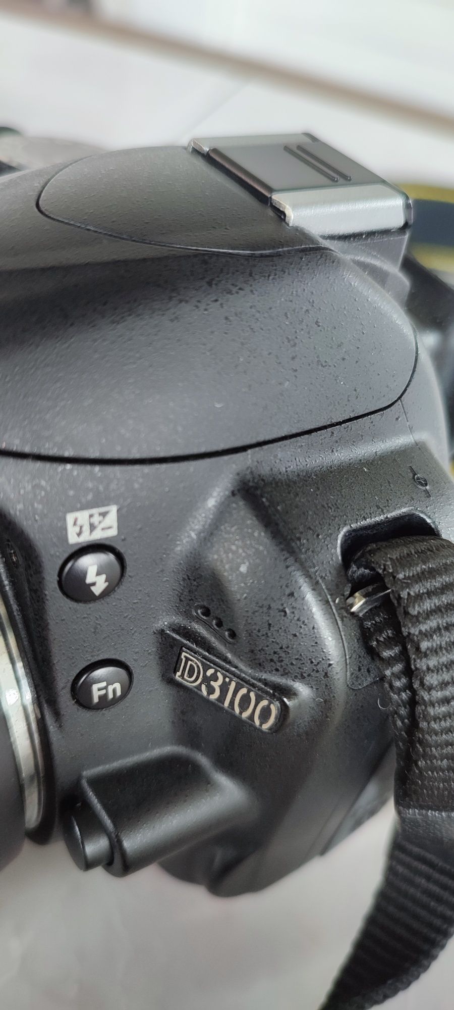 Фотоапарат Nikon D 3100 як новий