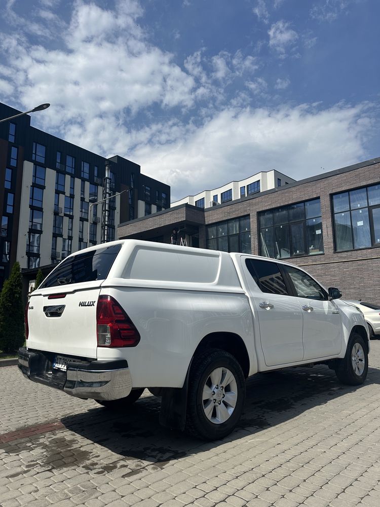 Toyota Hilux 2.4 2016р