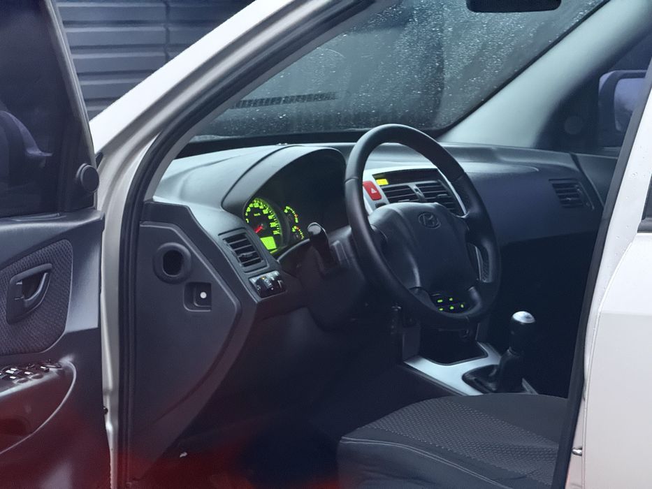 Продам Hyundai Tucson Газ/бензин 2.0 • 2007рік