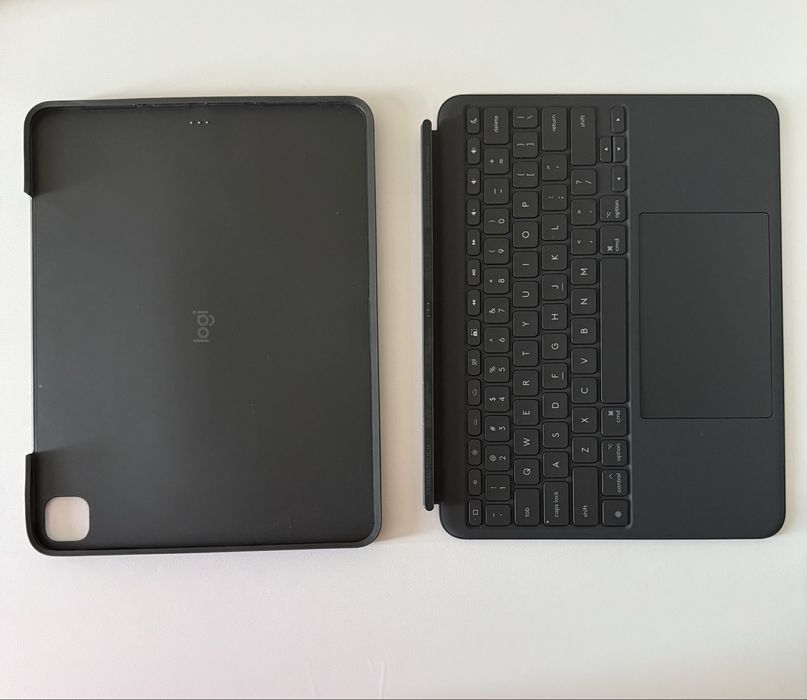 Etui na iPad Pro LOGITECH Combo Touch Czarny Klawiatura