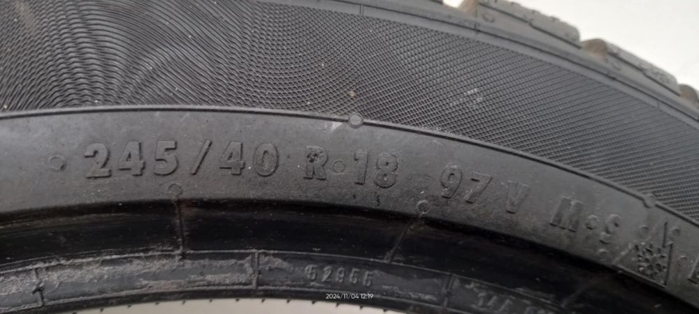 Opona Continental Conti Winter Contact TS 830P 245/40/18