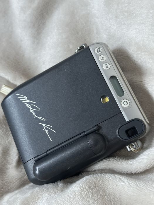 Fujifilm Instax Mini 70 Michael Kors Limited Edition