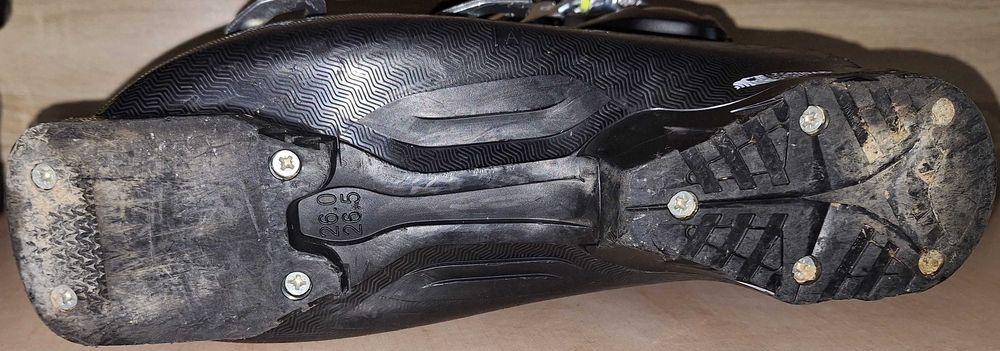 Buty narciarskie Atomic hawx magna 90x 26,5 cm      narty od 100 zł