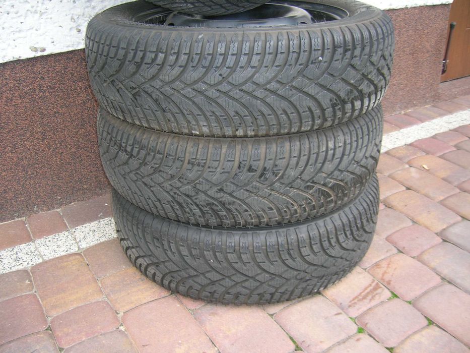 Koła  Zimowe TOYOTA  Oryginalne