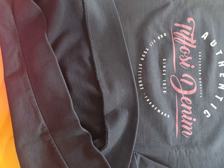 Camisola de homem. Tiffosi. Tamanho M.