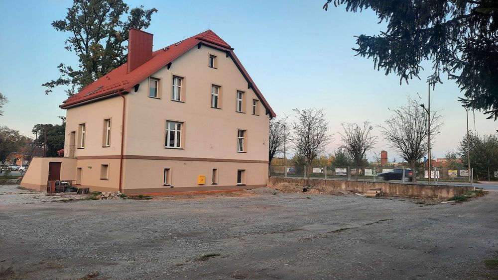 Wynajmę duży, utwardzony plac, Ul. Batalionów Chłopskich, Dzierżoniów