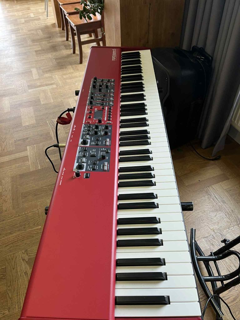 Klawisz, pianino, keyboard Nord Piano 5 88