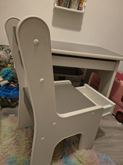 Zestaw stolik+ krzesło dziecięce