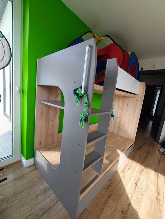 Łóżko piętrowe Namek  BRW + szuflada Bardzo dobry stan