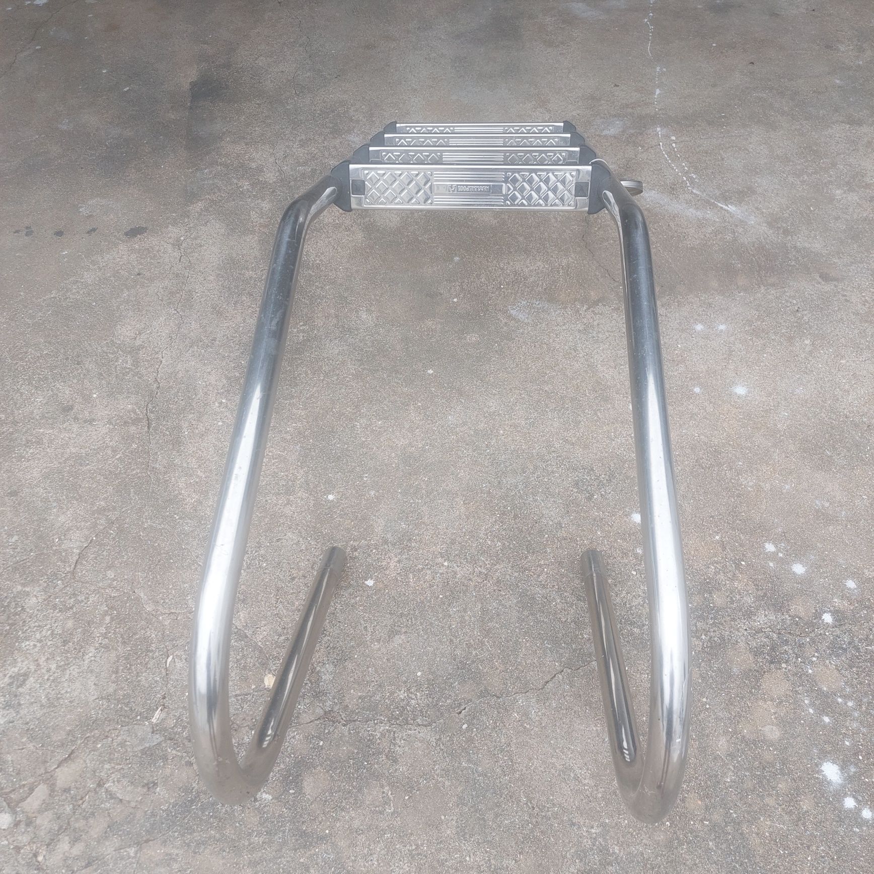 Escada em inox para piscina