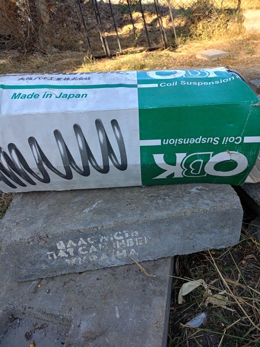 Продам пружины Тойота