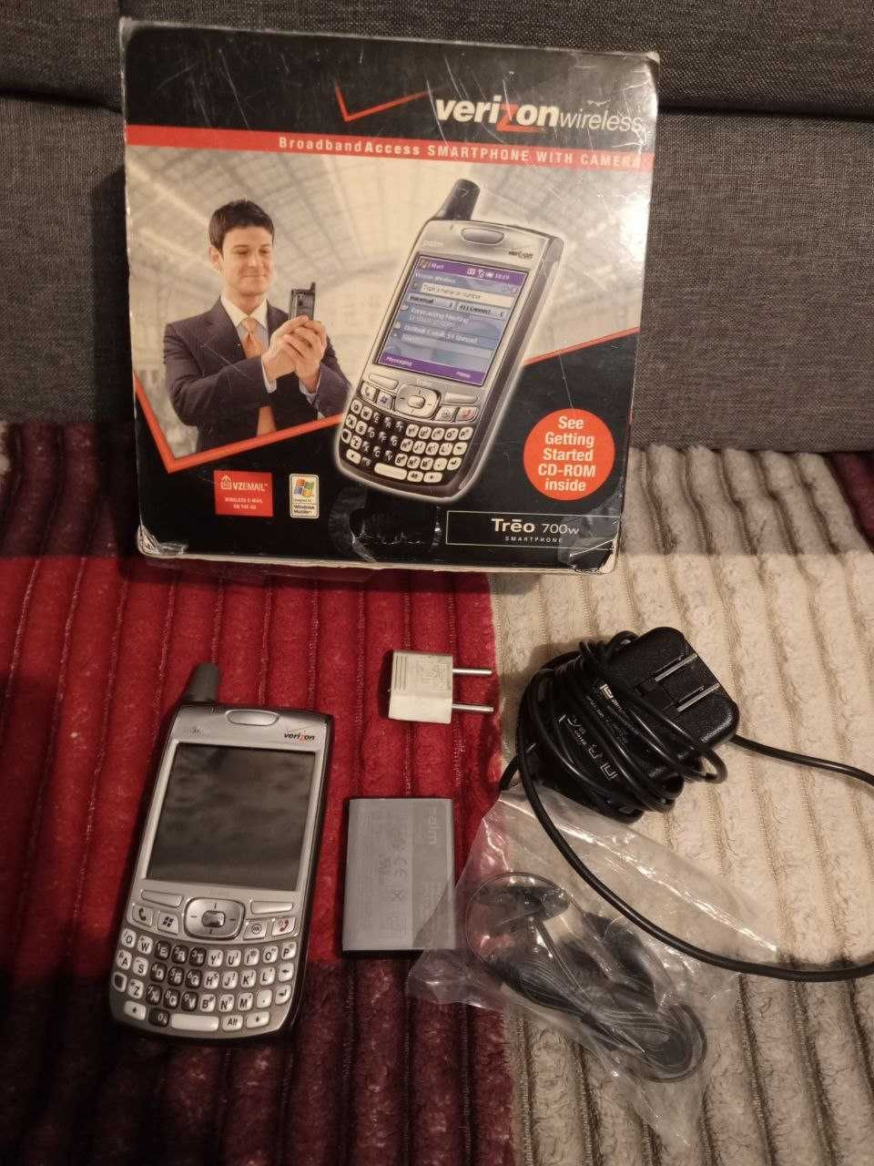 Смартфон Palm Treo 700w (Verizon) винтаж, в коллекционном состоянии