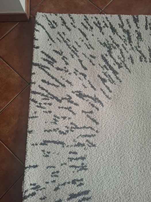 Dywan z dlugim włosiem  Sanderum